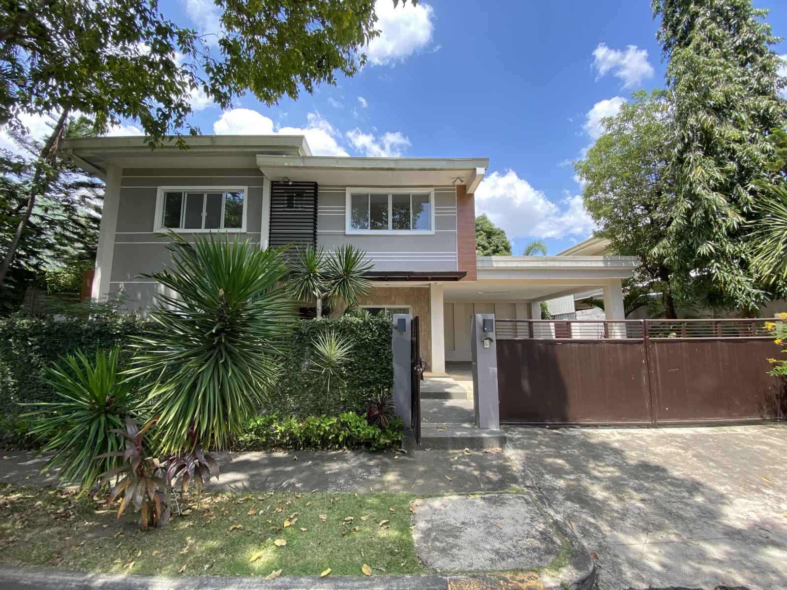 Upgraded modern 2-storey - Dasmarinas Village, Makati - photo 1