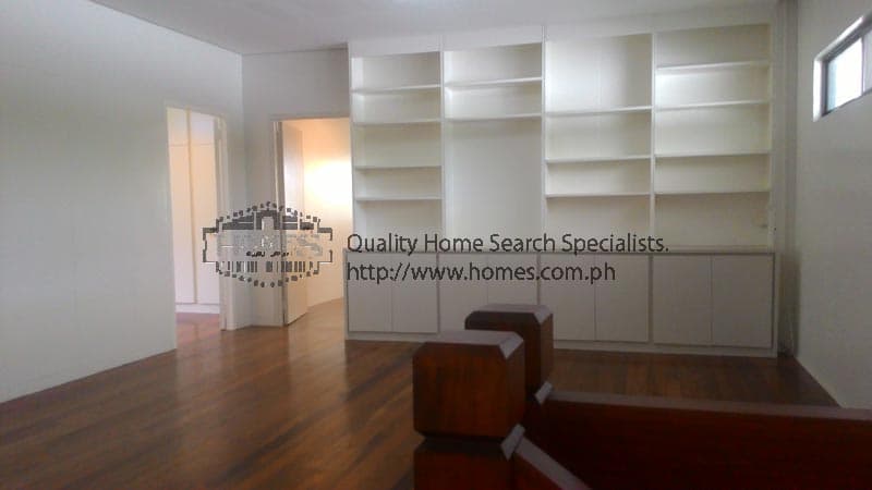 Elegant 2-storey house - photo 4