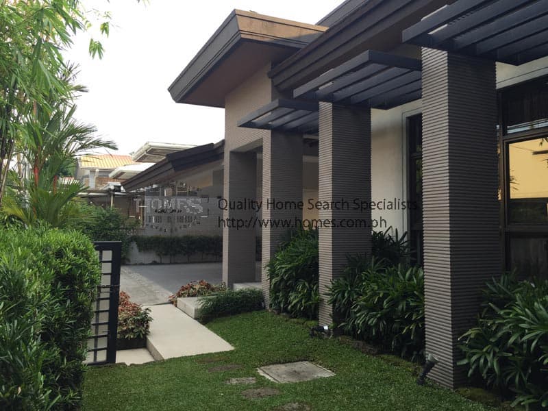 Private and beautiful 2-storey - San Lorenzo, Makati - photo 1