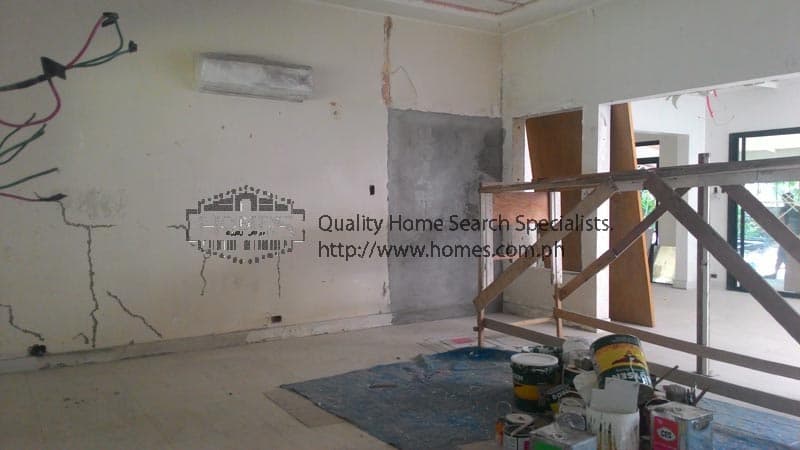 Extensively renovated bungalow - photo 5