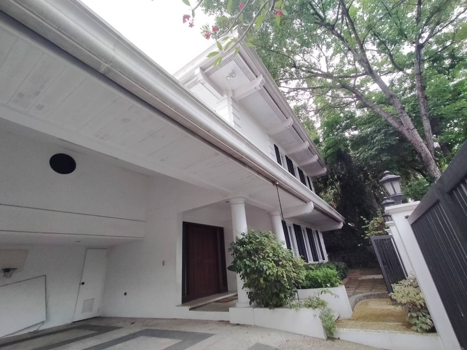 Neo French 2-storey - photo 2