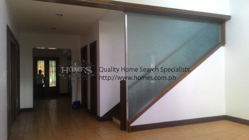Classical spacious 2-storey - photo 3