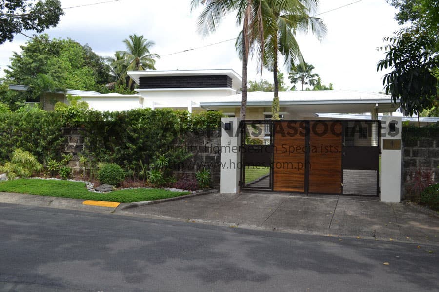 Green and Sunlit modern bungalow with den - photo 4