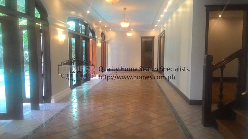 Solidly built 2-storey - Dasmarinas Village, Makati - photo 1