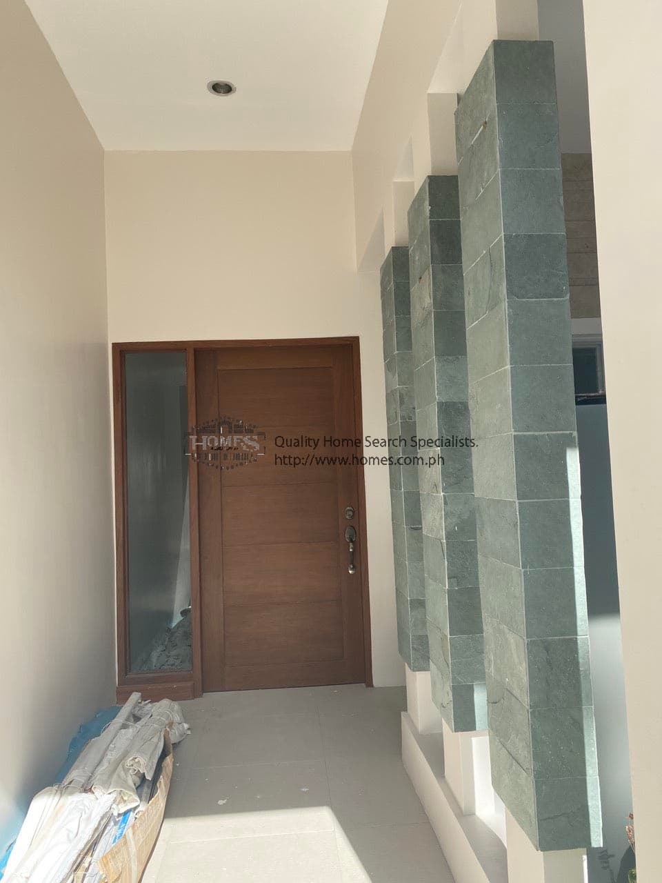A contemporary residence - photo 3