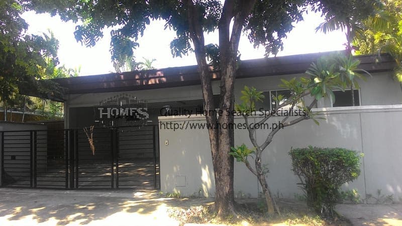 Bright and Upgraded Corner Bungalow - Dasmarinas Village, Makati - photo 1
