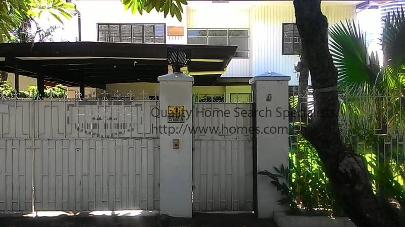 Understated 2-storey house - photo 3
