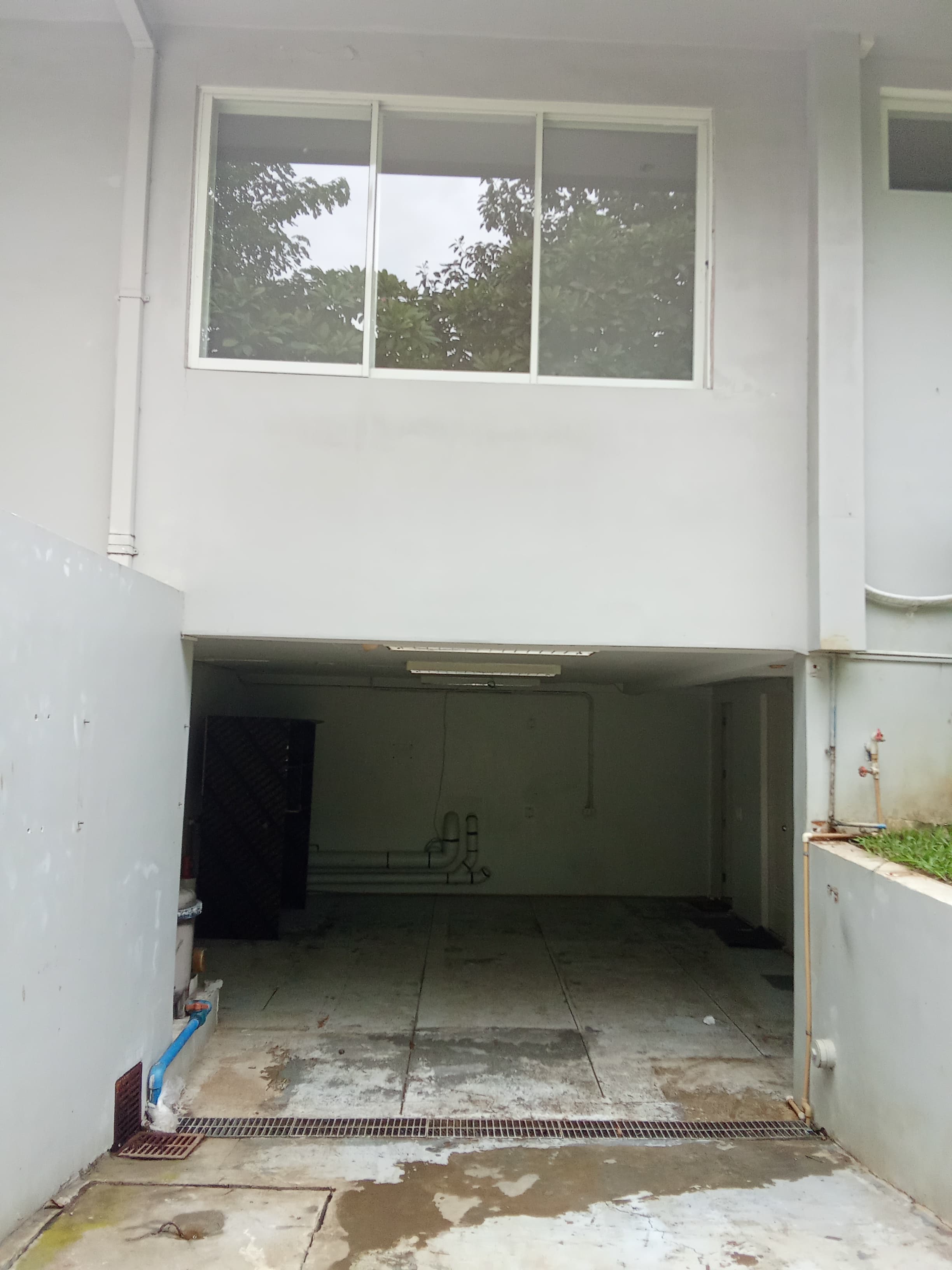 Spacious and Modern 2-storey - photo 4