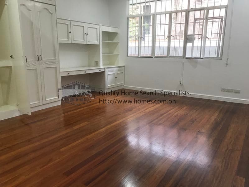 Alluring Two Storey - photo 4