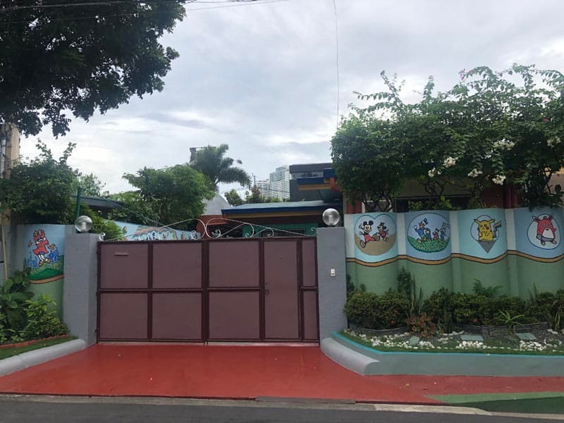Playful 2-storey - San Lorenzo, Makati - photo 1