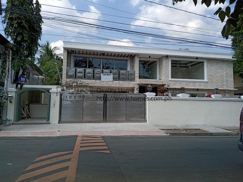 Neoclassical Two Storey - photo 2