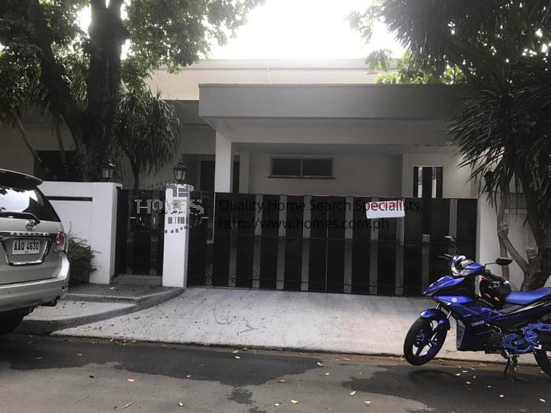 Simple 3 bedroom house - San Lorenzo, Makati - photo 1