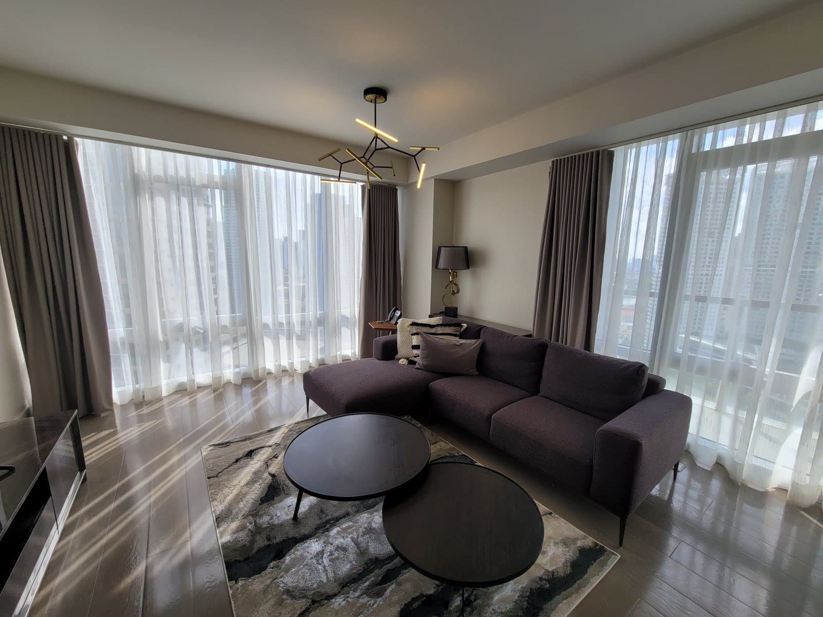 Nice 3 Bedroom Unit for Rent in Proscenium - photo 5