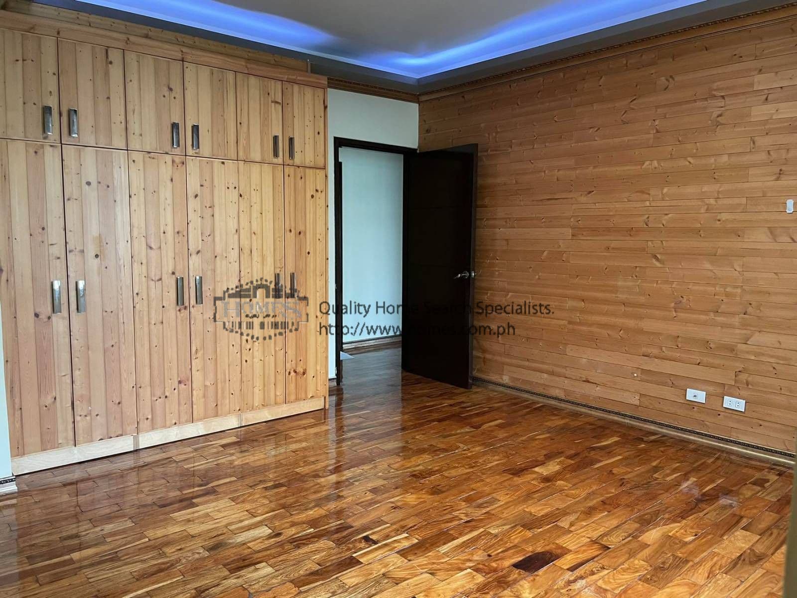 3 Bedroom Loft Unit - Bonifacio Global City, Taguig - photo 1