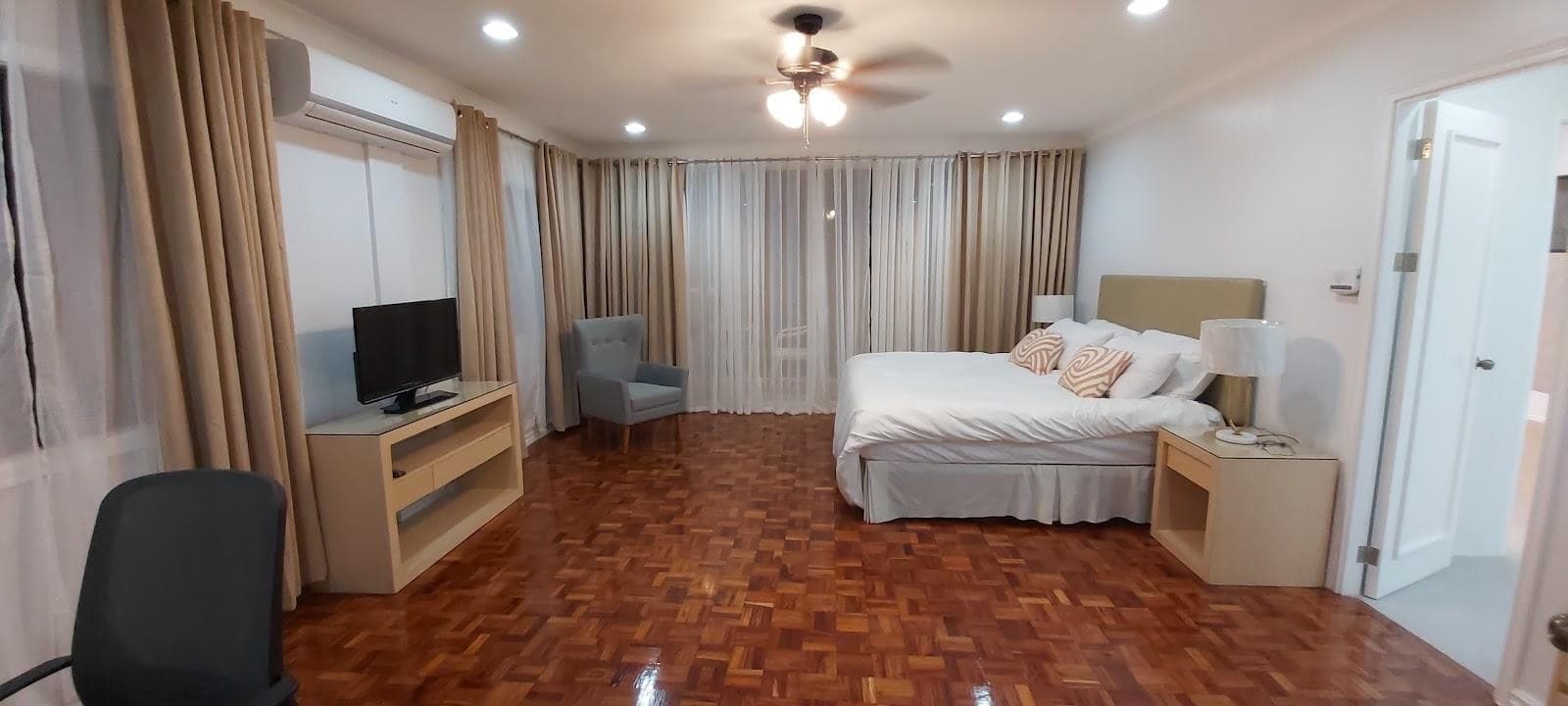 Newly renovated house - photo 3