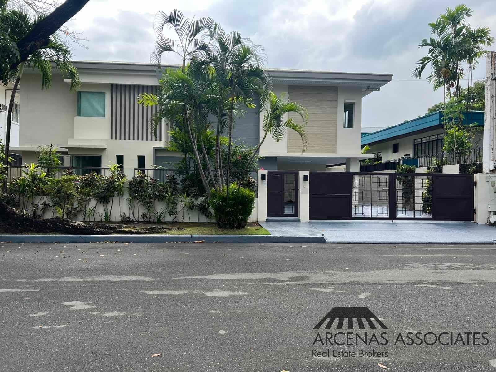 Modern and comfortable 2 storey - Dasmarinas Village, Makati - photo 1