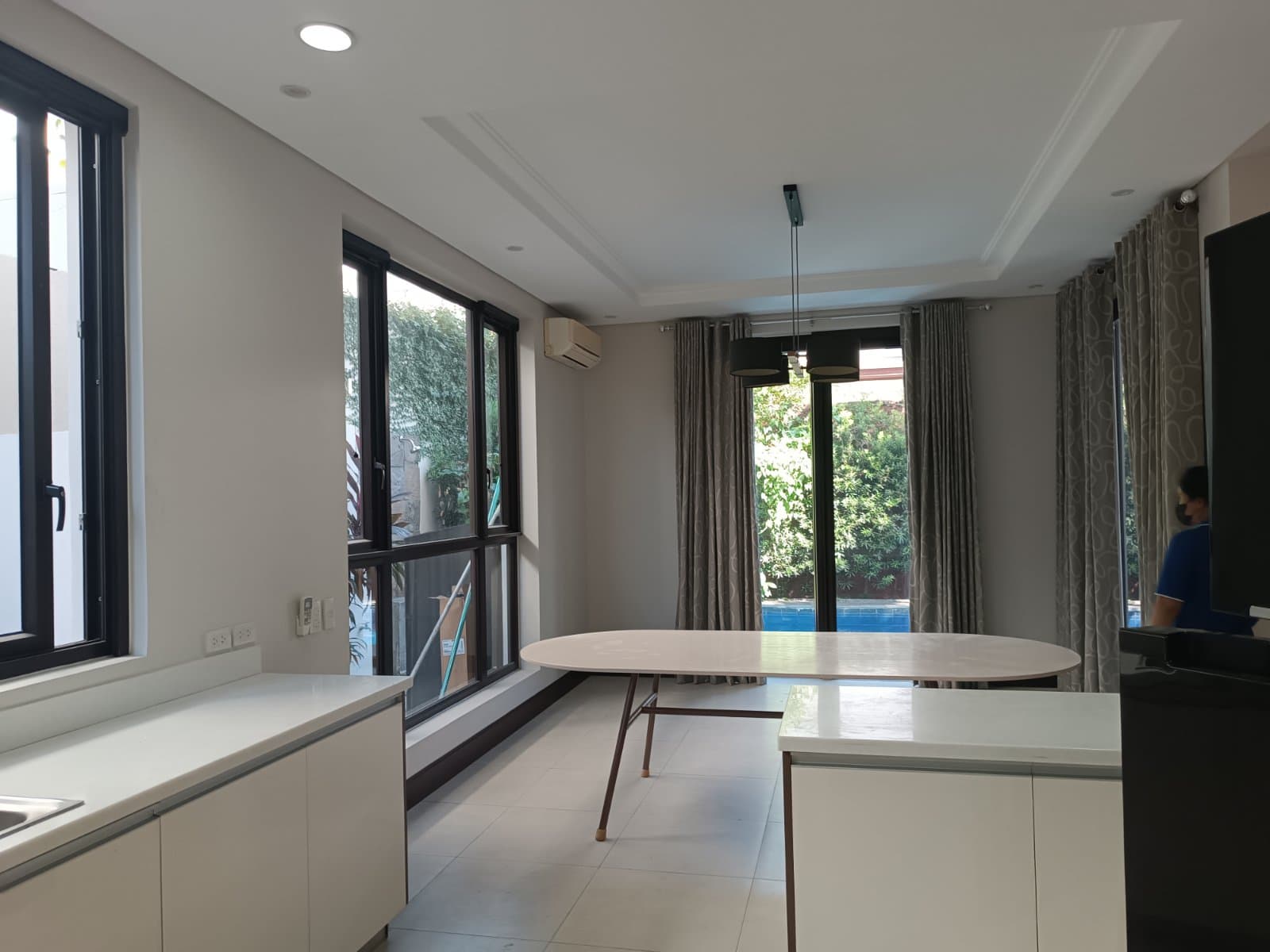 Duplex house with pool - photo 3