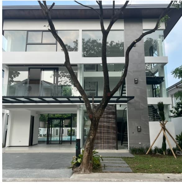 Brand New 5 Bedroom - Hillsborough, Muntinlupa - photo 1