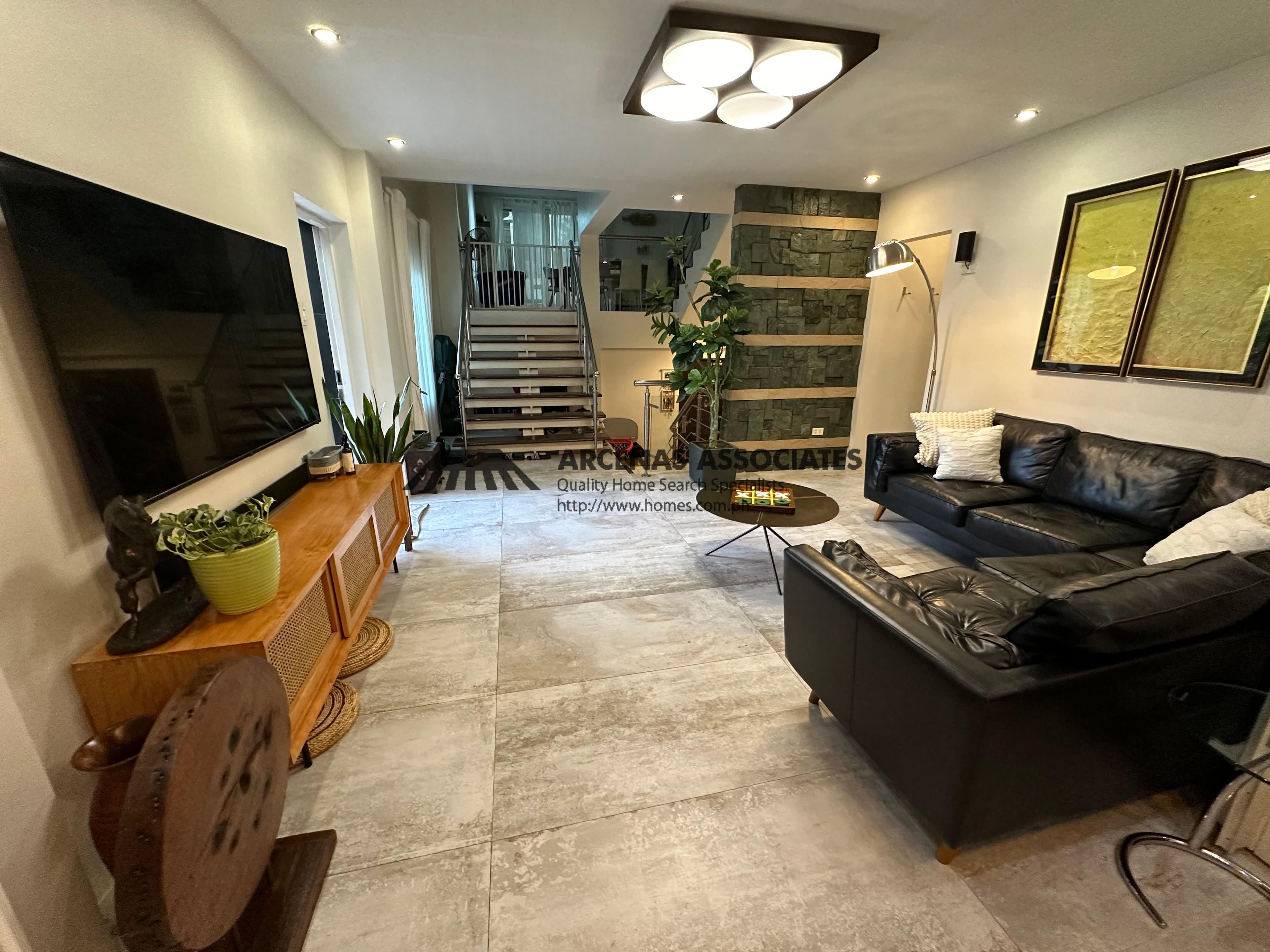6 Bedroom House - photo 4